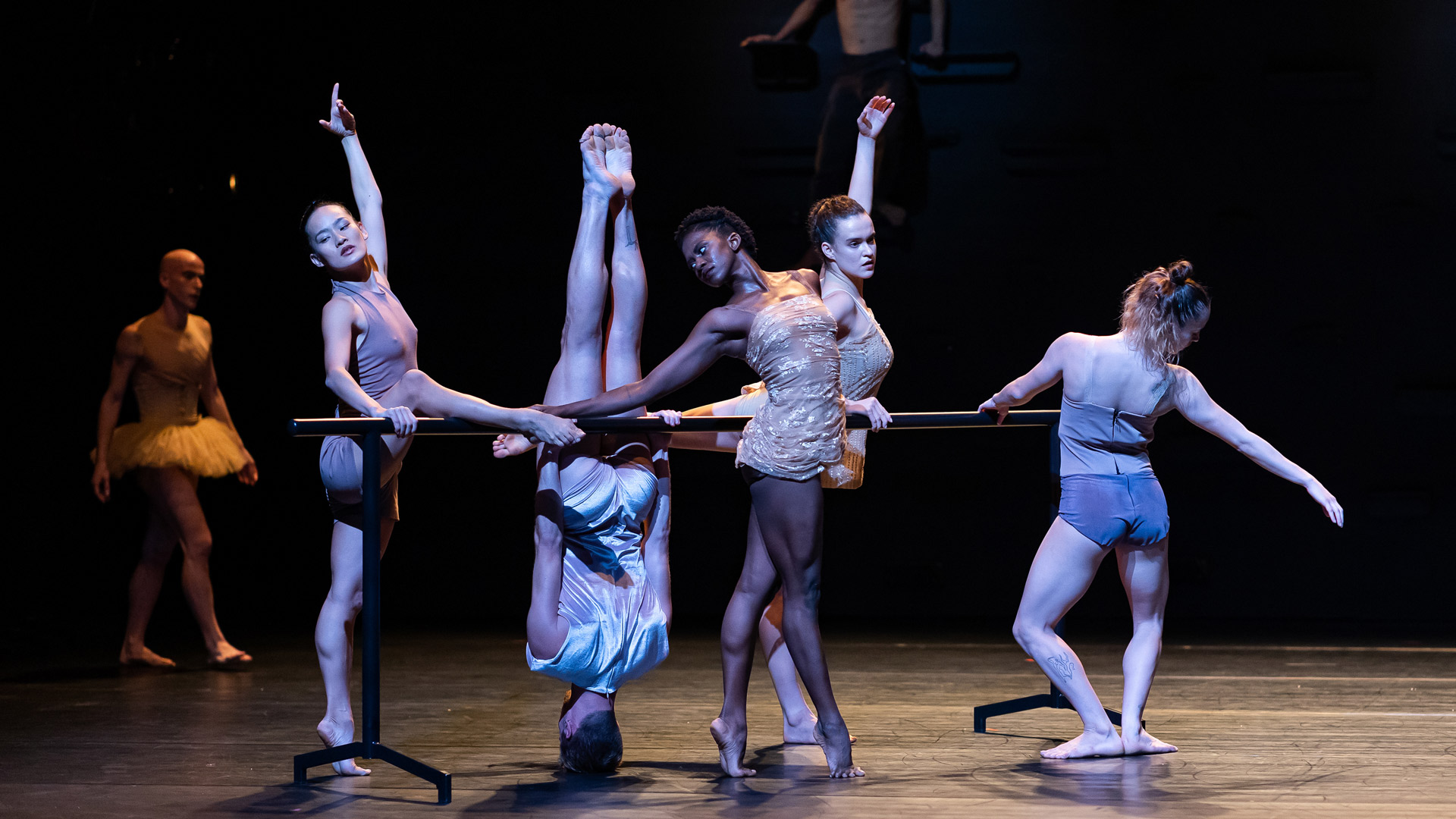 Batsheva Dance Company – Momo @ Théâtre de la Villette, Parigi – 25.05.23