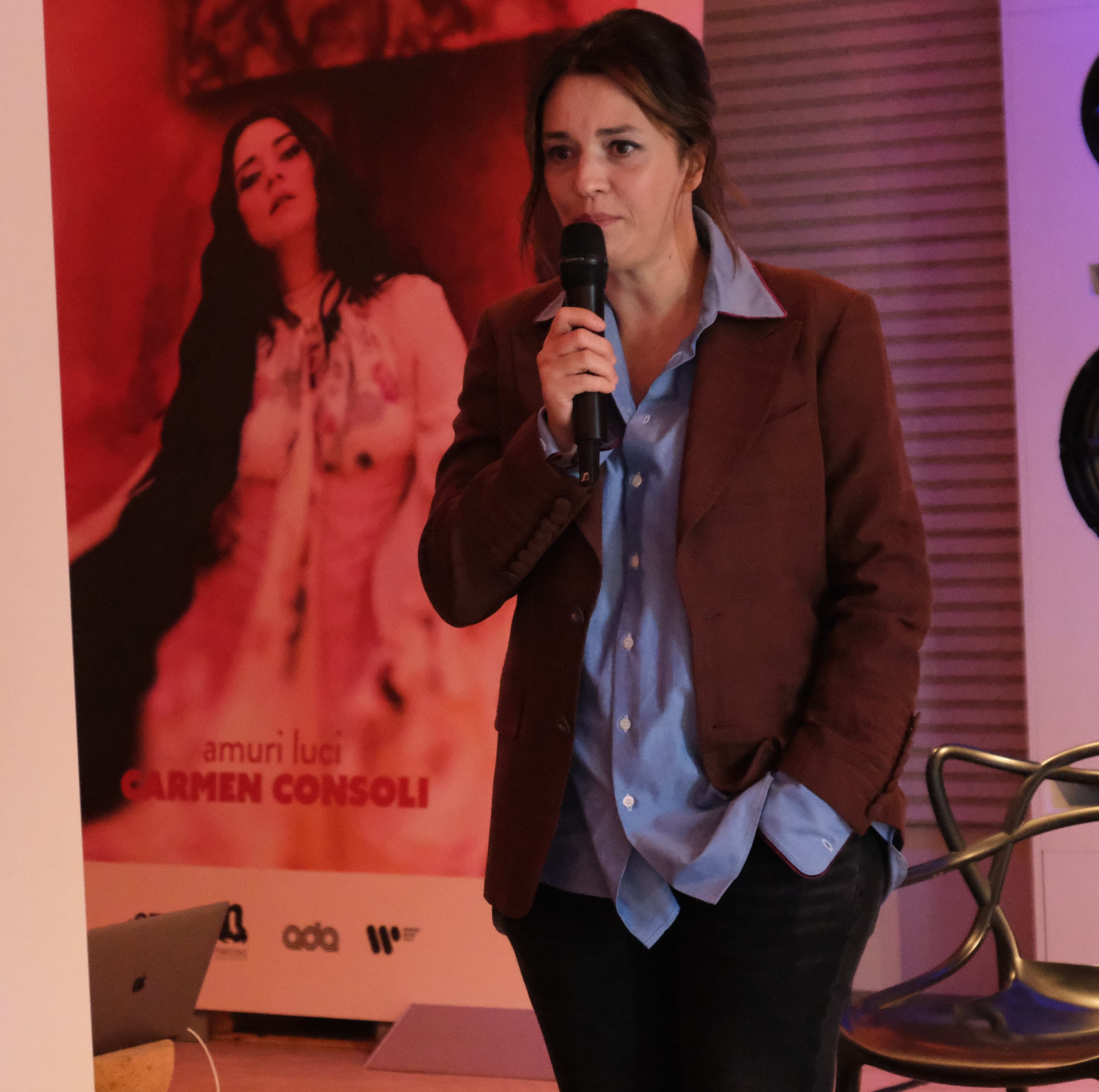 Carmen Consoli: ‘Amuri Luci’ è un album, un rito, una ribellione