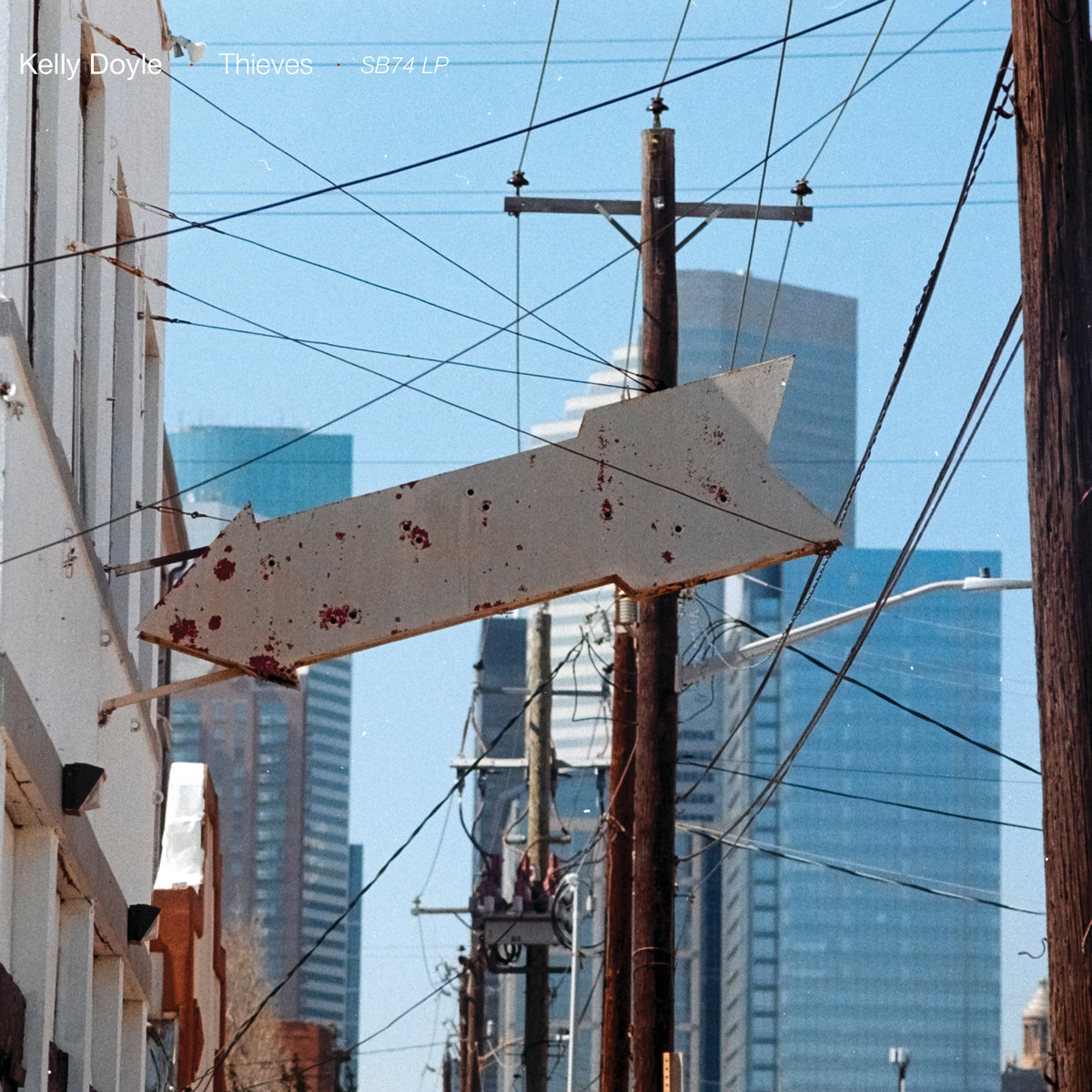 Kelly Doyle – Thieves (Strolling Bones Records, 2026)